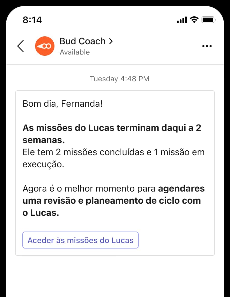 Mockup do Microsoft Teams a mostrar a conversa do Bud Coach.